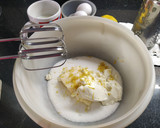 Foto del paso 1 de la receta: Budín inglés con chips de chocolate