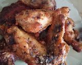 Foto langkah ke 1 dari resep 91. Chiken Wings and meat balls with sauce hot blackpaper.