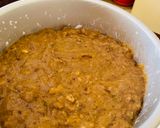 A picture of step 5 of Date and Pistaccio Cake.