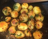 A picture of step 5 of Butter Garlic Potato.