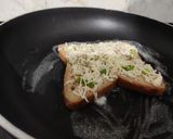 ચીઝ ચીલી ટોસ્ટ(Cheese Chilli Toast Recipe in Gujarati) રેસીપી સ્ટેપ3ફોટો