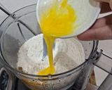 Foto langkah ke 1 dari resep Bomboloni Labu Custard Cream.