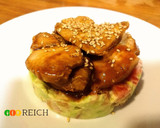 Foto del paso 4 de la receta: Tartar de atún con soja y cítricos sobre aspic de guacamole