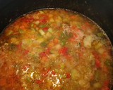 Foto del paso 5 de la receta: Sopa de ensaladilla de verduras con arroz y algo más