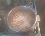 Foto del paso 7 de la receta: Tarta sin harina de cebollas y champiñones con masa de papas, arroz 🥔🧅🍄🍚