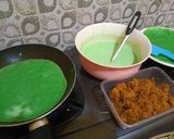 Foto langkah ke 3 dari resep Dadar Gulung isi Unti Kelapa.