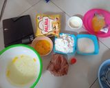 Foto langkah ke 1 dari resep Marmer Cake.