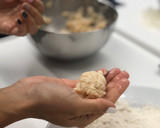 Foto del paso 4 de la receta: Albóndigas de merluza BLW para Miguel