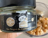 Foto del paso 1 de la receta: Hummus de garbanzo con salsa de trufa y ajo negro