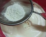 A picture of step 3 of 3 ingredients sponge cake.