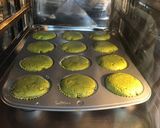 Foto del paso 1 de la receta Cupcakes de Matcha con maracuyá y merengue italiano tostado