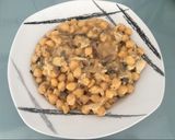 Foto del paso 5 de la receta: Garbanzos con champiñones portobello y queso brie