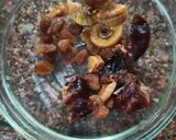 A picture of step 2 of Makhana apple kheer.