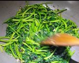 Foto langkah ke 4 dari resep Tumis daun ubi jalar dgn black bean.