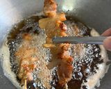 รูปขั้นตอนการทำที่ 6 ของ “หมูทอดเสียบไม้”