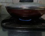 Foto langkah ke 6 dari resep Martabak Coklat Roll.