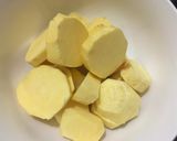 Hình bước làm 1 của món Bánh trung thu thỏ con NCKD