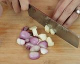 Foto langkah ke 2 dari resep Sohun Goreng Cabe Ijo Devina Hermawan.