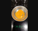 A picture of step 2 of Herbal Mint Soup.