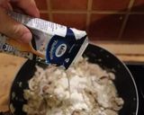 Tejszínes csirke gombával recept fázis 2 fotója
