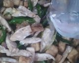 Foto langkah ke 4 dari resep Sayur Tempe Tahu Cabe Hijau (Jangan Lombok).