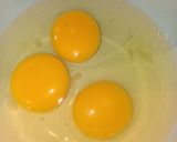 Foto langkah ke 1 dari resep Telur dadar gulung.