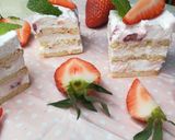 Sütés nélküli epres-kekszes gluténmentesen 🍓🍓 recept fázis 5 fotója