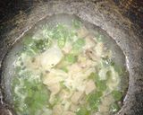 Foto langkah ke 3 dari resep Gerd Nasi goreng kencur daun jeruk(tanpa minyak/butter/margarin).