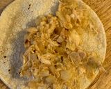 Foto del paso 2 de la receta: Tacos dorados pollo con papas