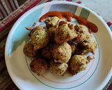 A picture of step 5 of Methi pyaz muthiya.