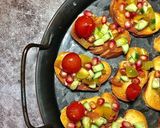 Hình bước làm 4 của món Bruschetta Trái Cây