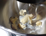 Foto del paso 12 de la receta: Muffins de manzana y canela con una cobertura de queso crema