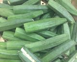 A picture of step 1 of Bharwa Bhindi.