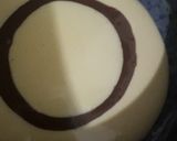 A picture of step 4 of Zebra Čake.