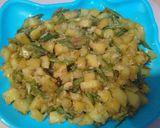 Foto langkah ke 5 dari resep Tumis buncis kentang santan.