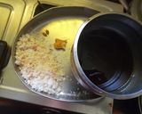 தேங்காய் மிட்டாய்(thengai mittai recipe in tami) ரெசிபி ஸ்டேப் 1 புகைப்படம்
