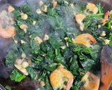 Foto del paso 4 de la receta: Espaguetis a la Florentina con champiñones y Langostinos