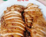 Hình bước làm 3 của món Thịt ức gà áp chảo