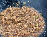 Foto langkah ke 5 dari resep Ayam Giling Masak Kecap.