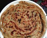 A picture of step 9 of Garlic Paratha.