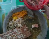 Foto langkah ke 2 dari resep 63. Ayam Goreng Lengkuas.