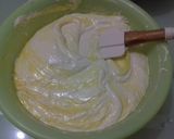 Foto langkah ke 6 dari resep (1.10) Bolu Susu Lembang Kukus.