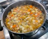 Une image de l'étape 27 de Soupe de légumes aux aromates, ail frais et fumet de porc.