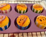 Foto del paso 6 de la receta: Magdalenas de yogurt con trocitos de chocolate