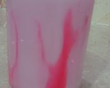 A picture of step 4 of Strawberry shake 🍓.