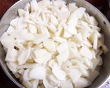 बटाट्याच्या काचर्या (batatyacha kachrya recipe in marathi) रेसिपी स्टेप 1 फोटो 