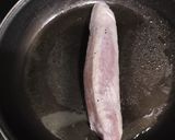 Foto del paso 1 de la receta: Hojaldre relleno de solomillo de cerdo, jamón serrano y manzana