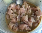 Une image de l'étape 6 de Poulet mariné aux poivrons bicolores.
