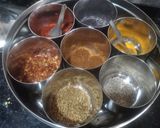 A picture of step 2 of Pune ki bhel.