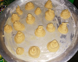Foto del paso 6 de la receta: Masa de choux y crema pastelera (Croquembouche)